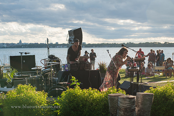 SS714_164w