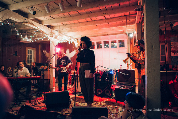 SB10715_634w