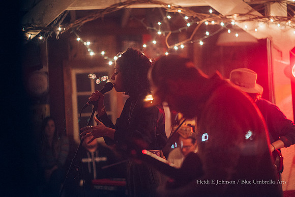 SB10715_553w