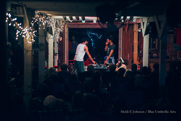 SB10715_377w