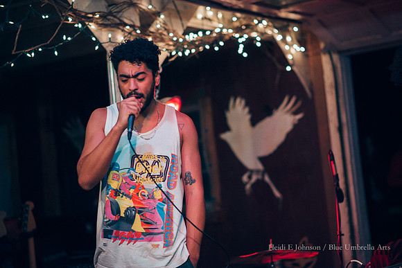 SB10715_344w