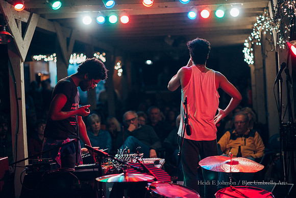 SB10715_264w
