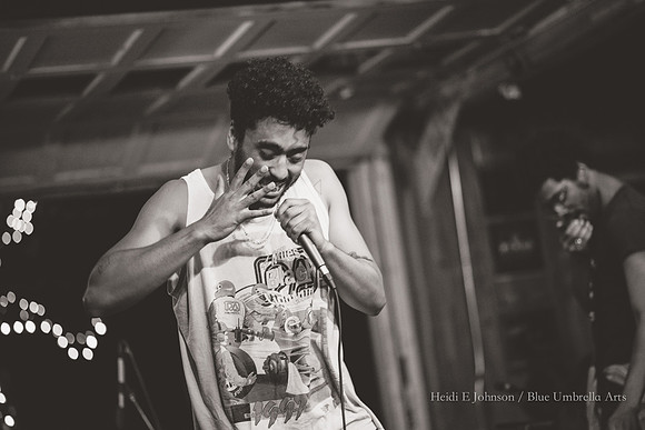 SB10715_224w