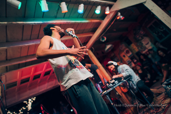 SB10715_164w