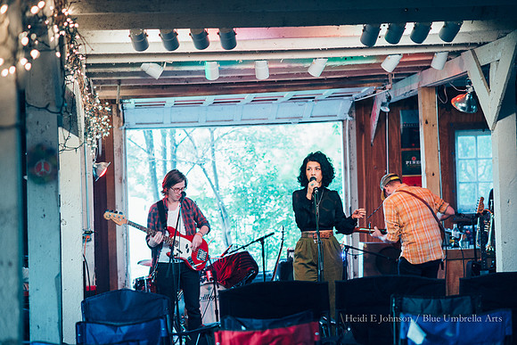 SB10715_007w
