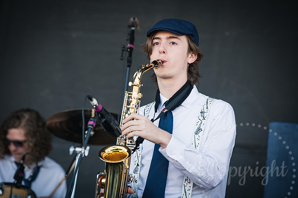BDBF523_047m
