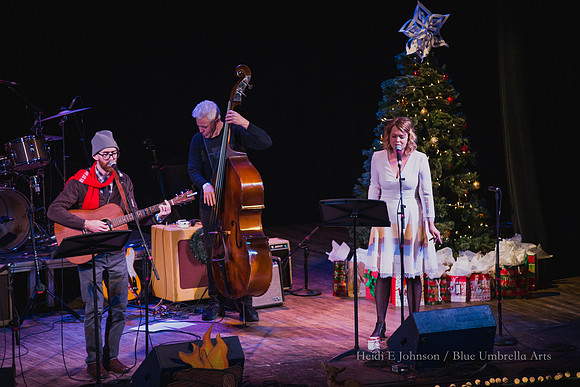 Wintersongs18-276w