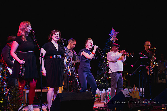 Wintersongs18-130w